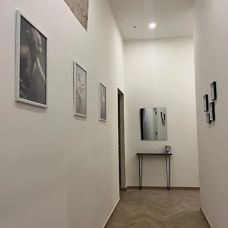 Relais Borbonico Museo 3*