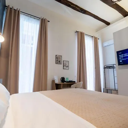 Πανσιόν Relais Borbonico Museo 3*